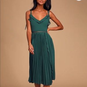 ❤️ Lulus Never a Dull Moment Emerald Green Midi Dress